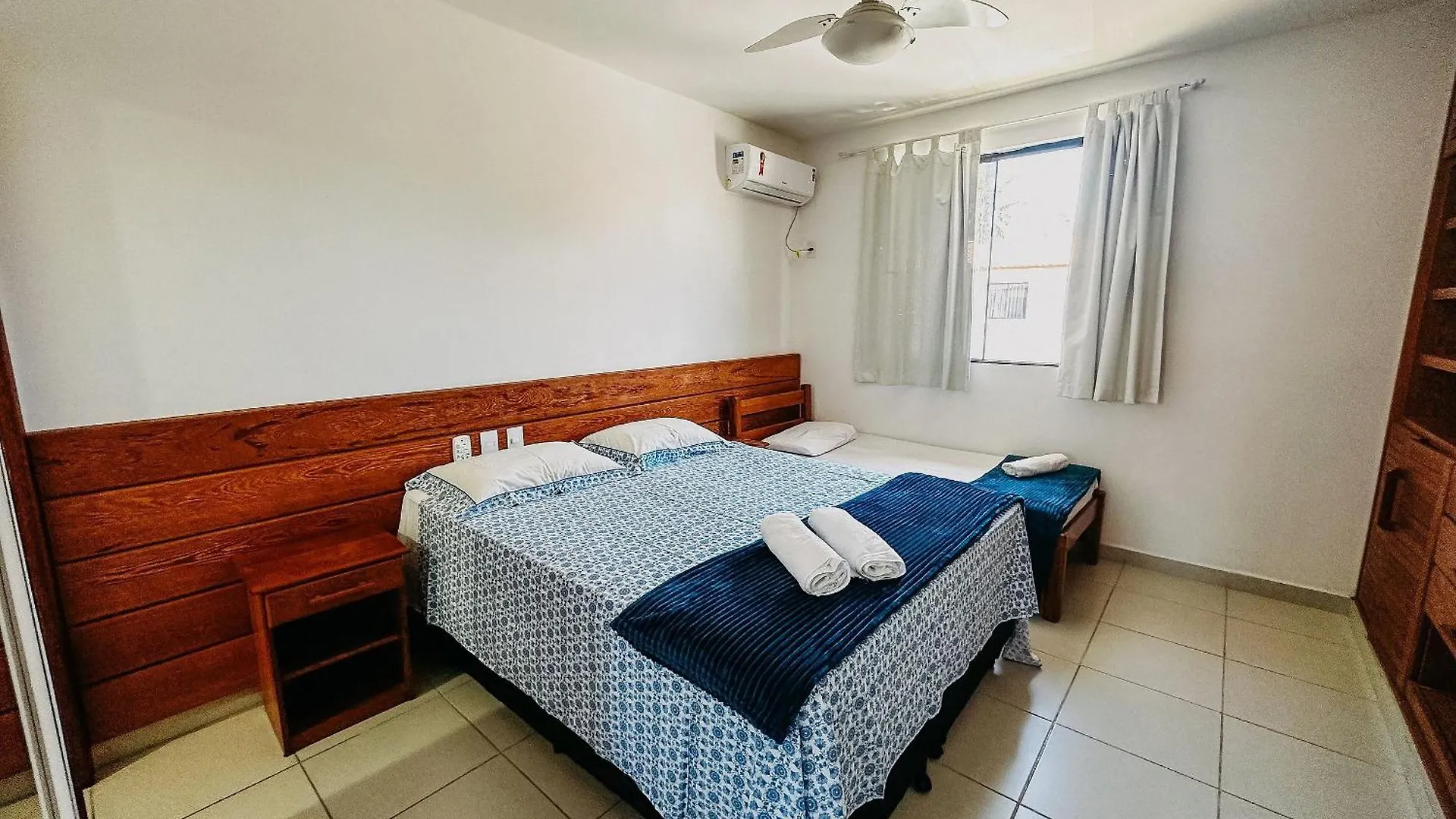 Taperapua Beachfront: 2-Bedroom Apartment with Wi-Fi and Parking Porto Seguro Holiday home
