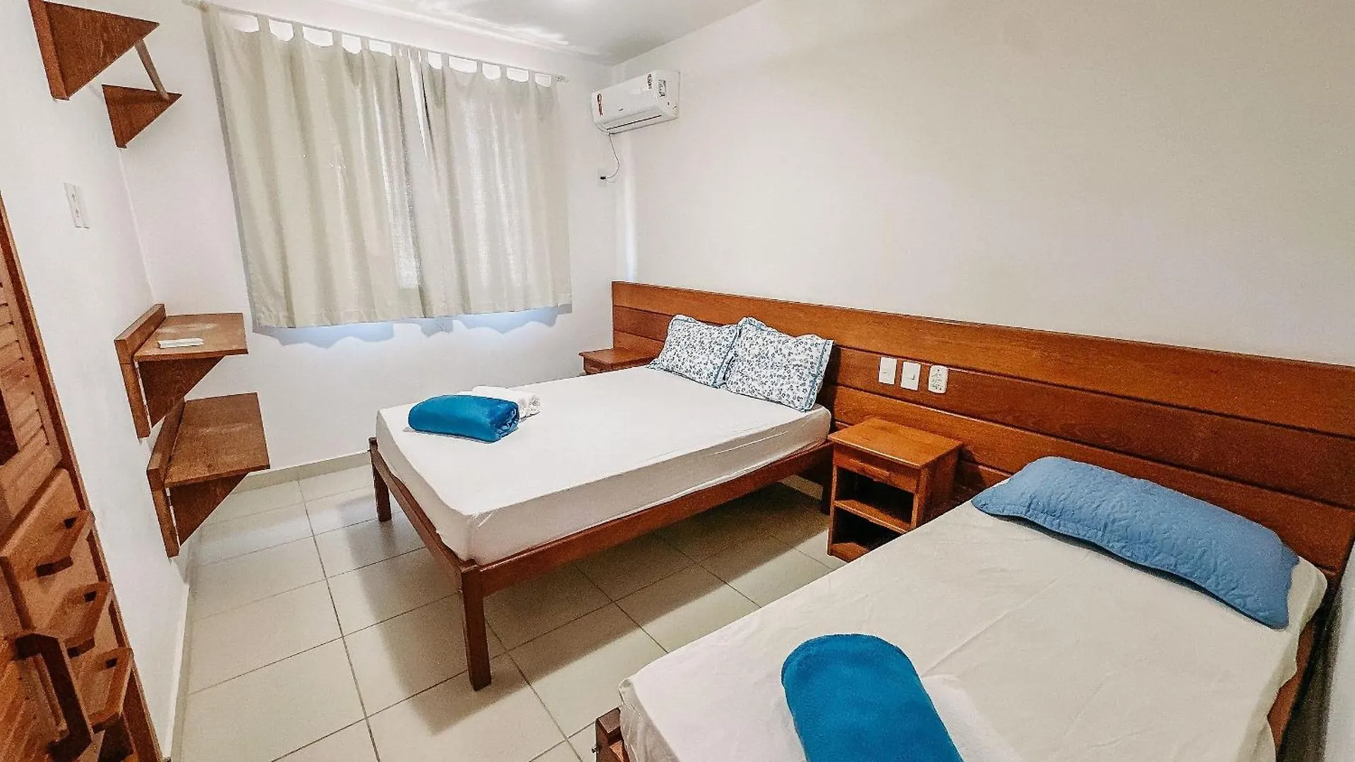 Taperapua Beachfront: 2-Bedroom Apartment with Wi-Fi and Parking Porto Seguro 0*,  Brazil