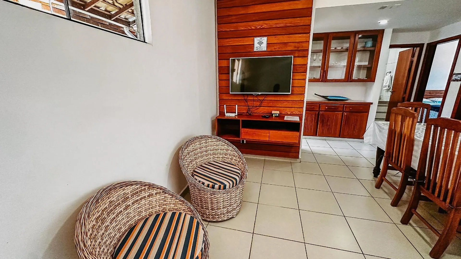 Taperapua Beachfront: 2-Bedroom Apartment with Wi-Fi and Parking Porto Seguro Brazil