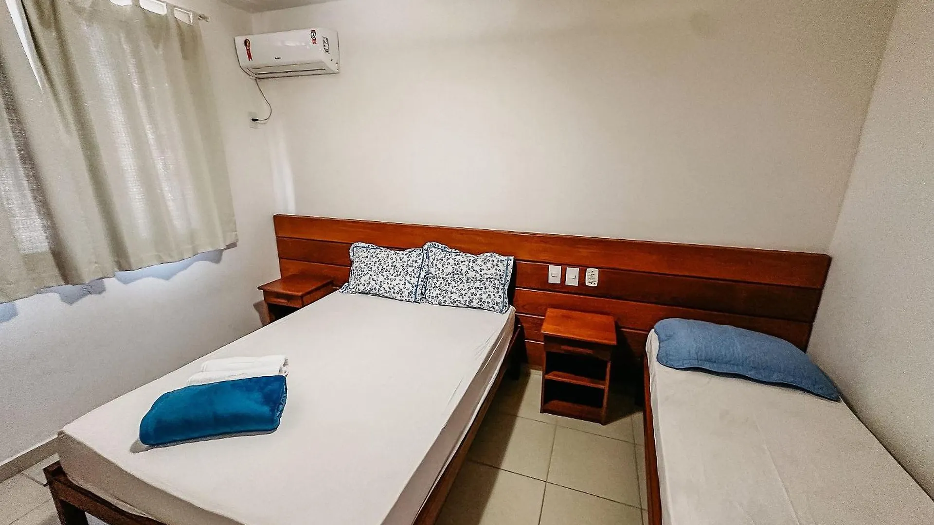 Taperapua Beachfront: 2-Bedroom Apartment with Wi-Fi and Parking Porto Seguro Holiday home