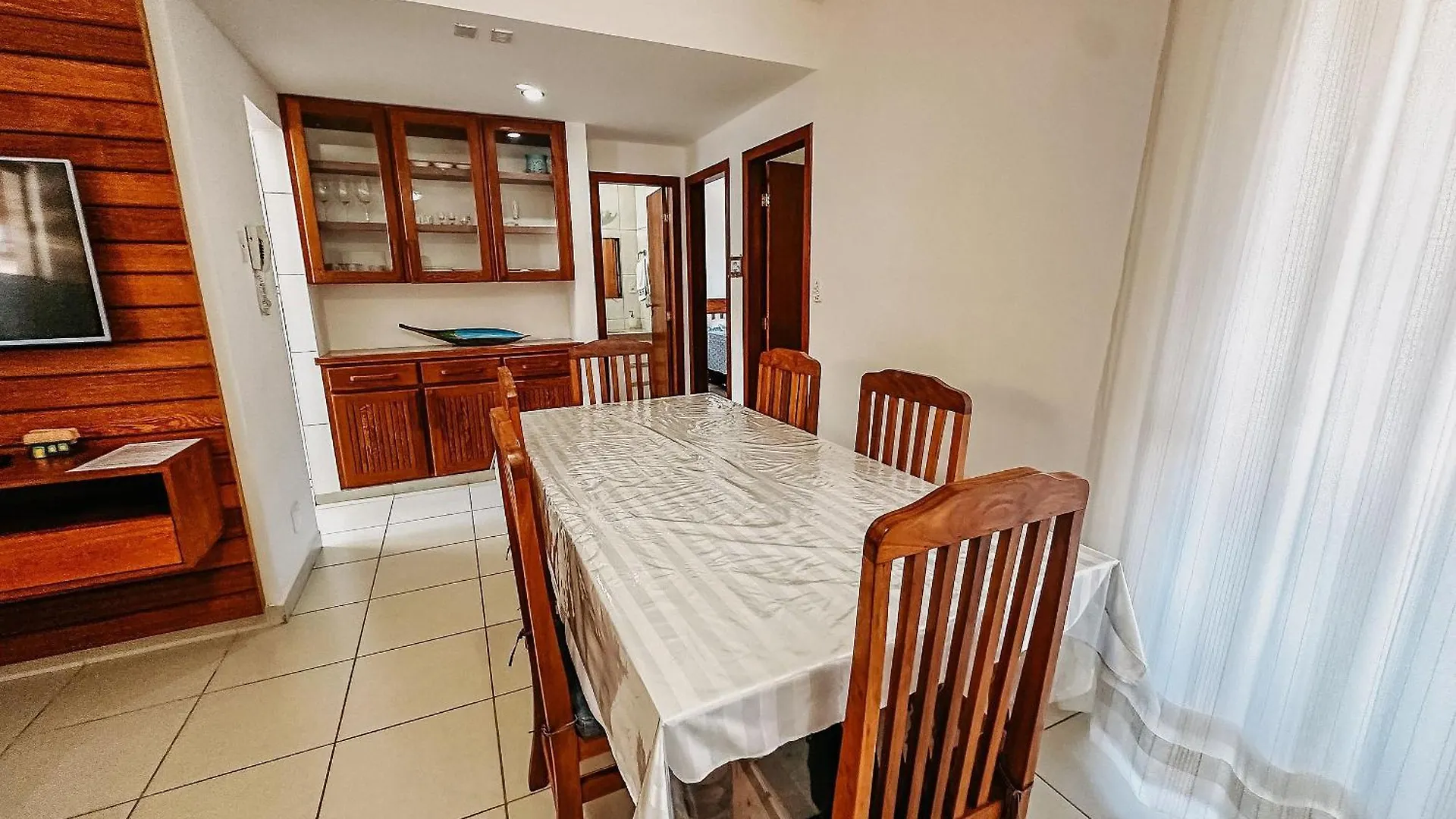 Taperapua Beachfront: 2-Bedroom Apartment with Wi-Fi and Parking Porto Seguro Brazil