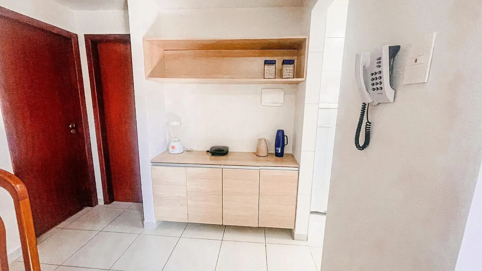 Taperapua Beachfront: 2-Bedroom Apartment with Wi-Fi and Parking Porto Seguro 0*,  Brazil