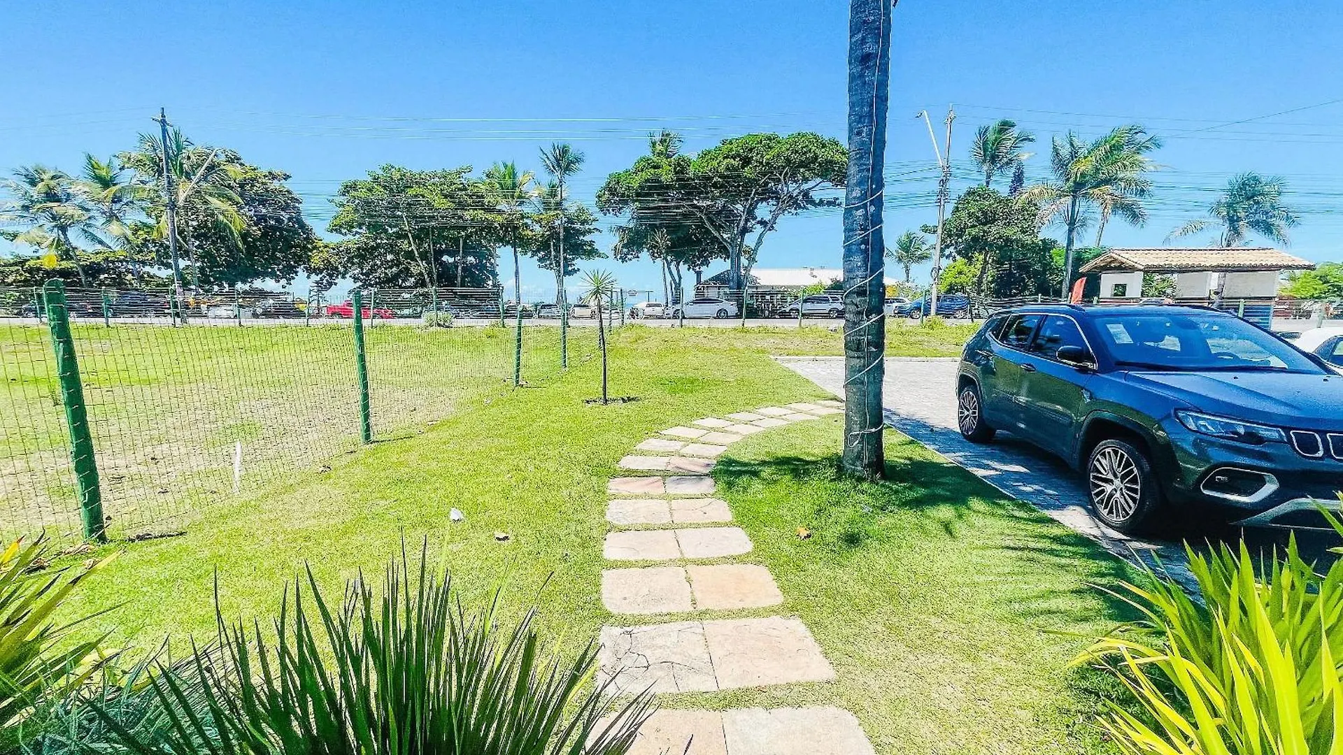 Aptos Em Condominio Frente Mar Na Praia De Taperapua, Atravessou A Rua Esta Na Praia, Aptos Com 2 Quartos Com Ar Condicionado, Internet Privativa 300Mbps, 1 Vaga De Garagem, Acomodam Ate 6 Pessoas 포르투세구로 펜션
