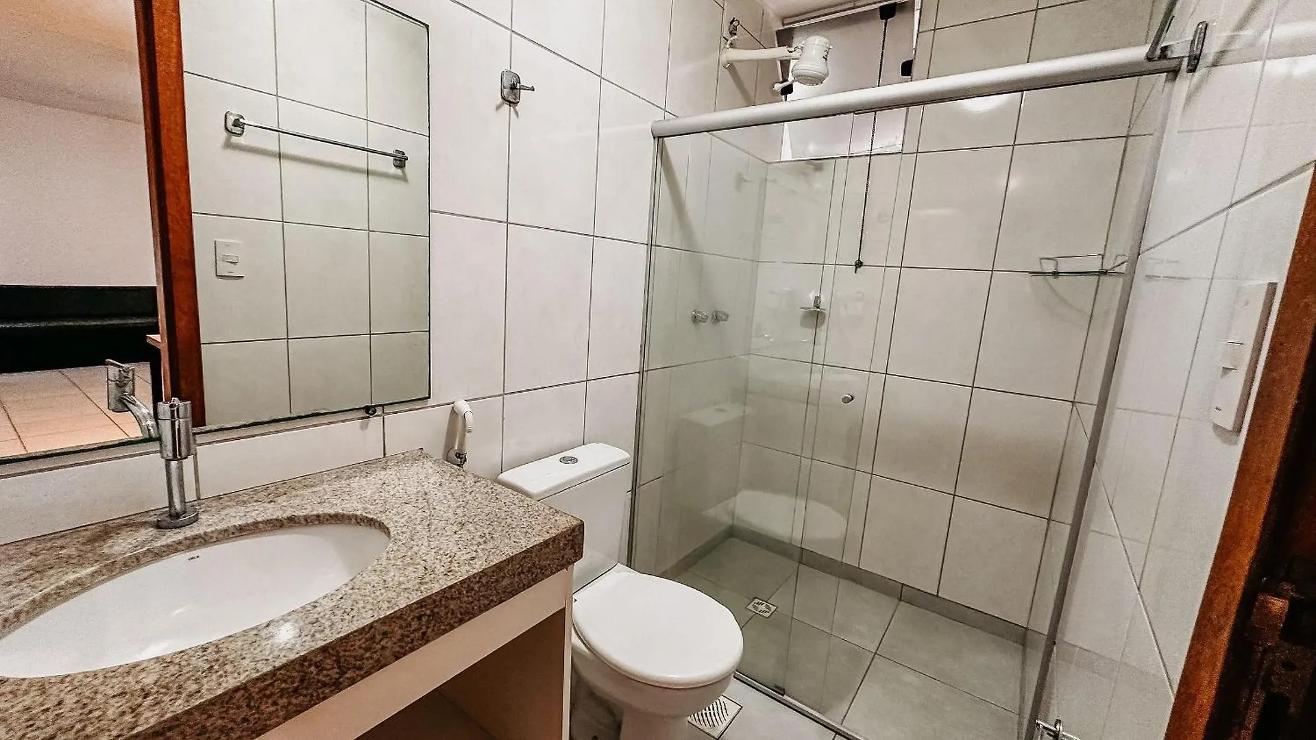 Taperapua Beachfront: 2-Bedroom Apartment with Wi-Fi and Parking Porto Seguro 0*,