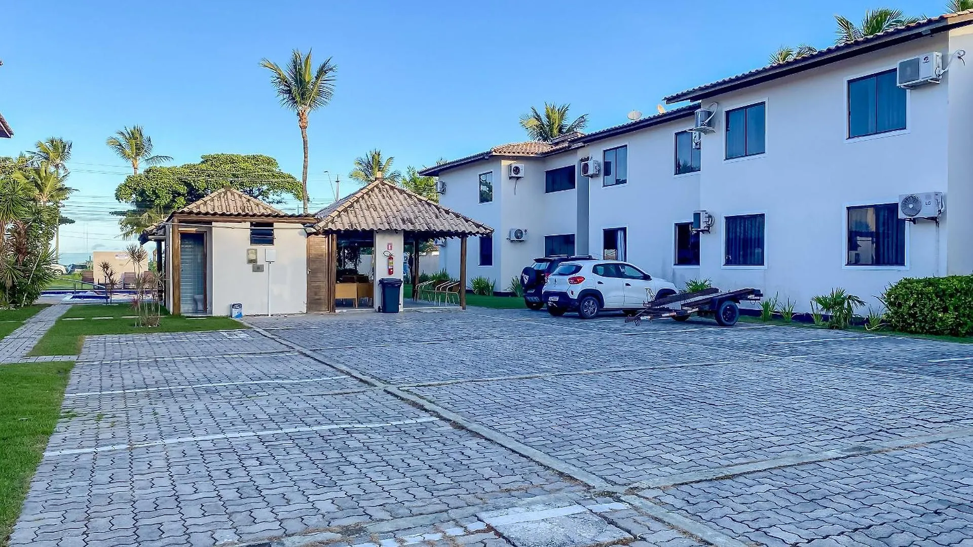펜션 Aptos Em Condominio Frente Mar Na Praia De Taperapua, Atravessou A Rua Esta Na Praia, Aptos Com 2 Quartos Com Ar Condicionado, Internet Privativa 300Mbps, 1 Vaga De Garagem, Acomodam Ate 6 Pessoas 포르투세구로