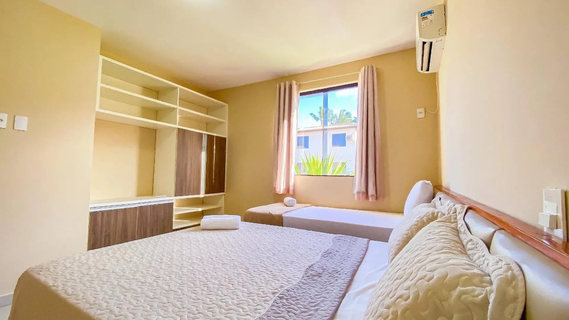펜션 Aptos Em Condominio Frente Mar Na Praia De Taperapua, Atravessou A Rua Esta Na Praia, Aptos Com 2 Quartos Com Ar Condicionado, Internet Privativa 300Mbps, 1 Vaga De Garagem, Acomodam Ate 6 Pessoas 포르투세구로